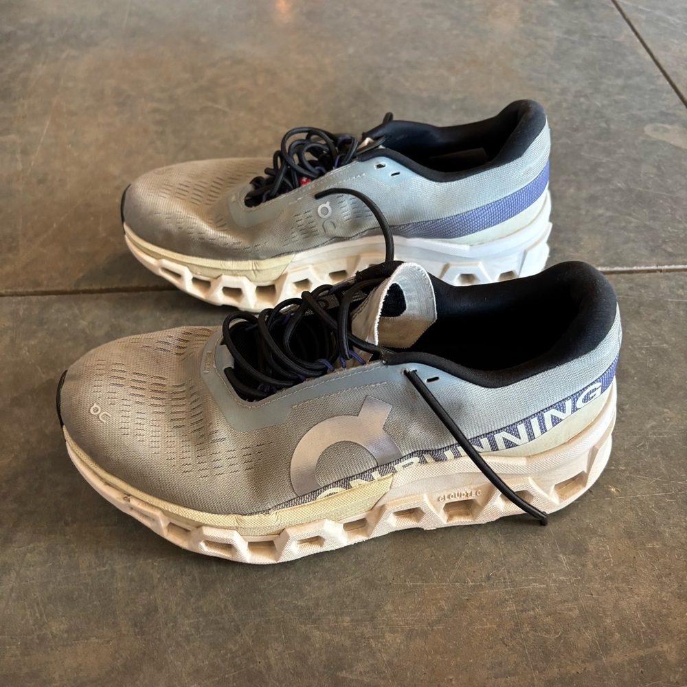 ON Running Cloudmonster Gray Athletic Shoes